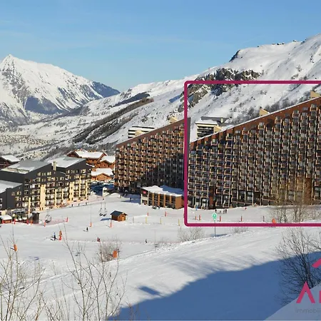Aux Menuires Pour 2, Pied Des Pistes, Proche Commerces, Equipements Modernes - Fr-1-452-87 Apartment